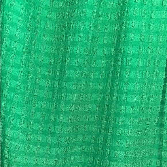 TCEC Green Women's Top Size S (NWT) - Picture 5 of 9